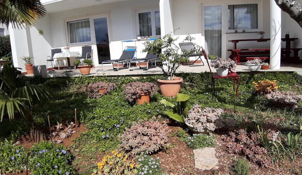 Apartments Summer Bloom Krk Town Extérieur photo