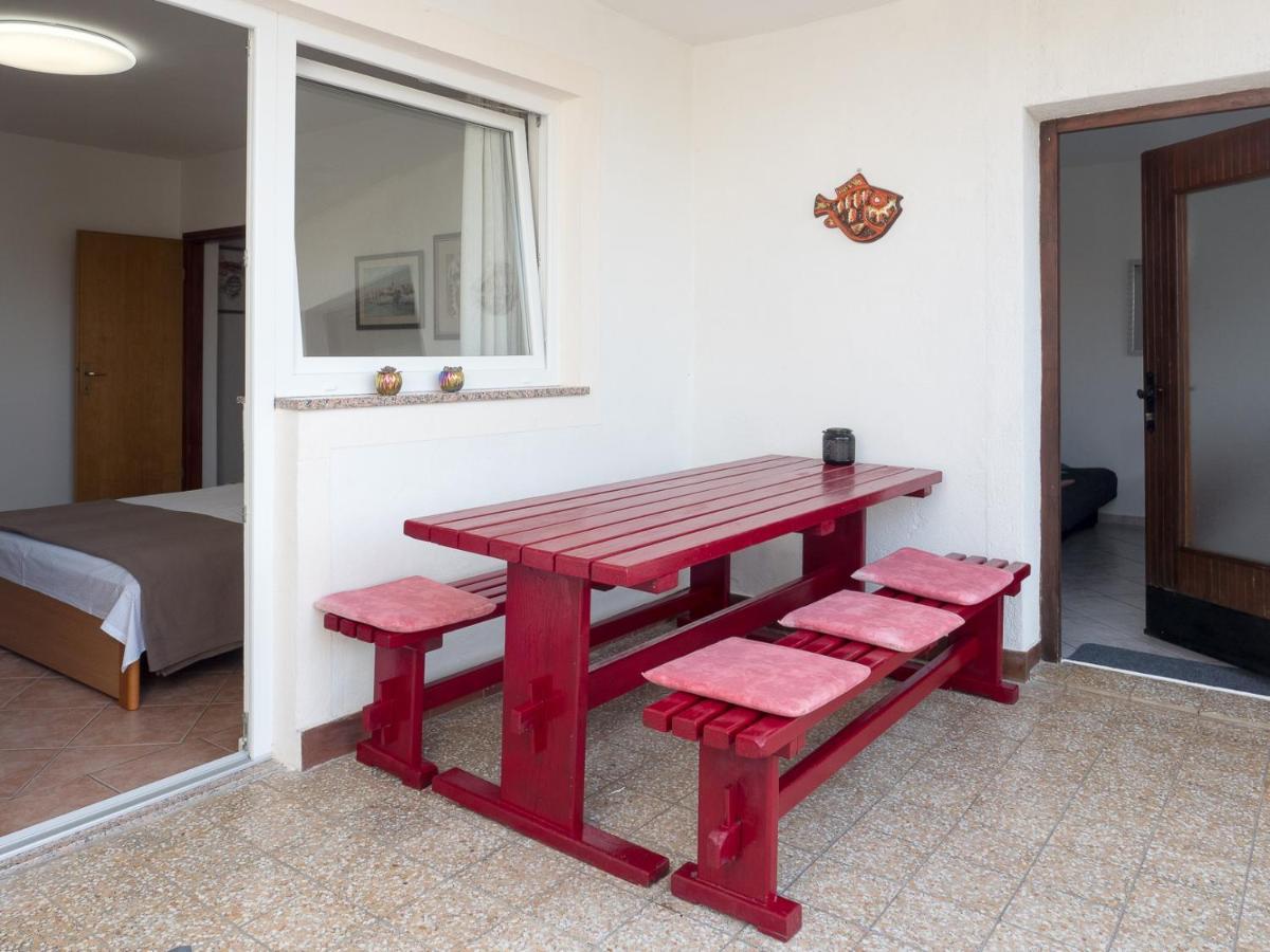 Apartments Summer Bloom Krk Town Extérieur photo