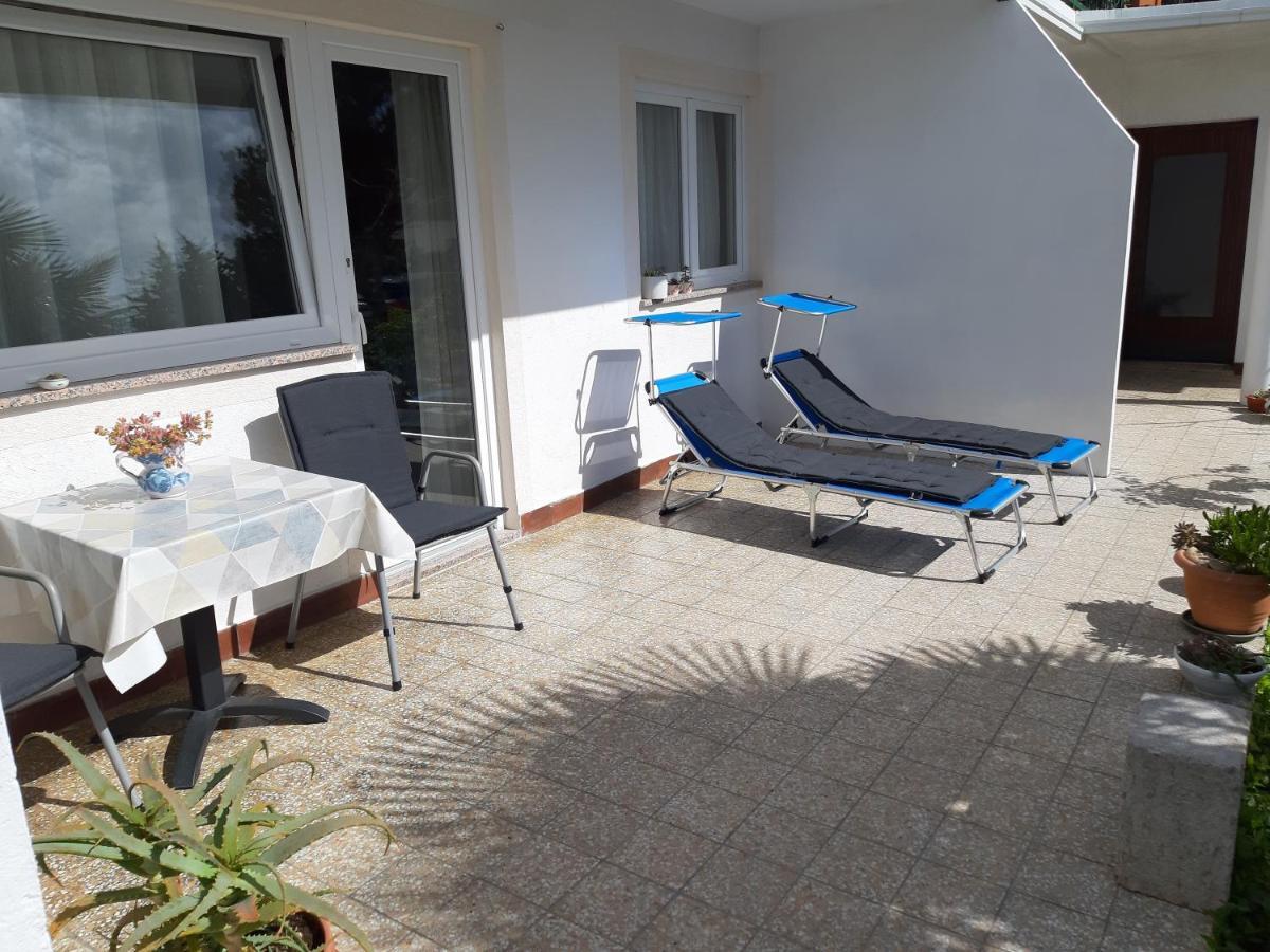 Apartments Summer Bloom Krk Town Extérieur photo